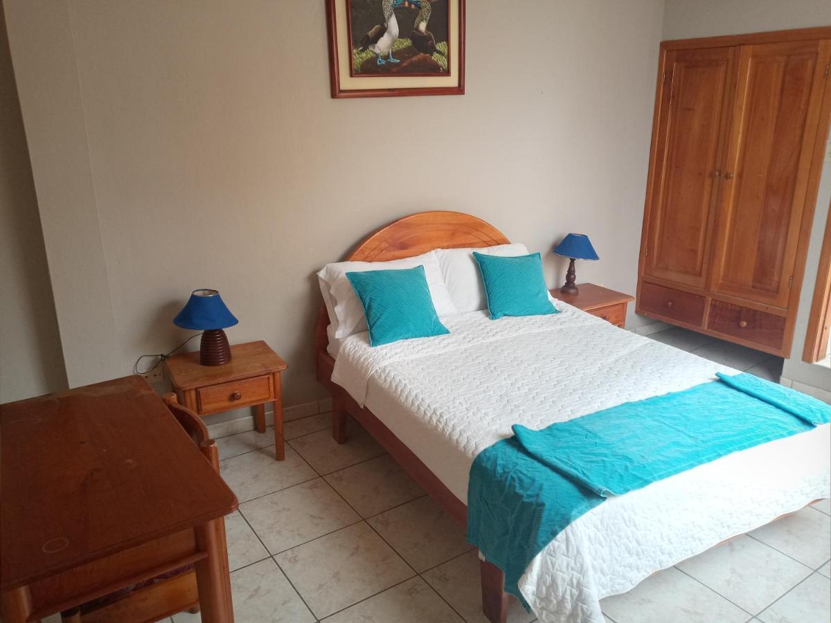 Hotel Palmeras Galapagos Puerto Ayora  Eksteriør billede