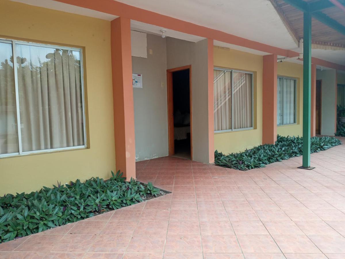 Hotel Palmeras Galapagos Puerto Ayora  Eksteriør billede