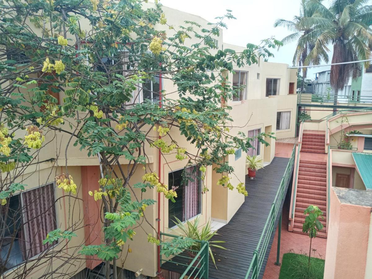 Hotel Palmeras Galapagos Puerto Ayora  Eksteriør billede